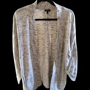 Talbots gray & white marled open cardigan with pockets & button up sleeves